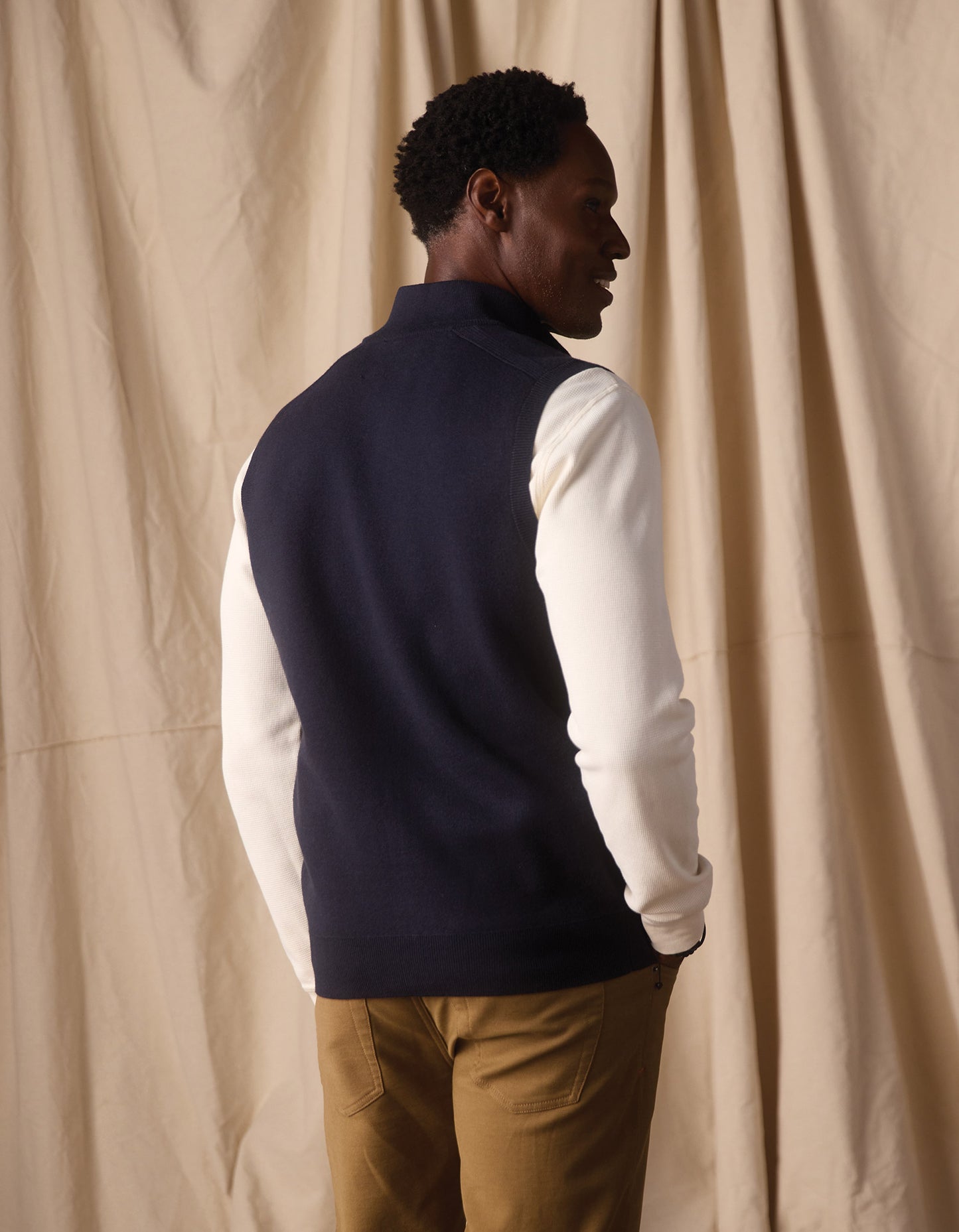 Cooper's Landing Vest in Navy