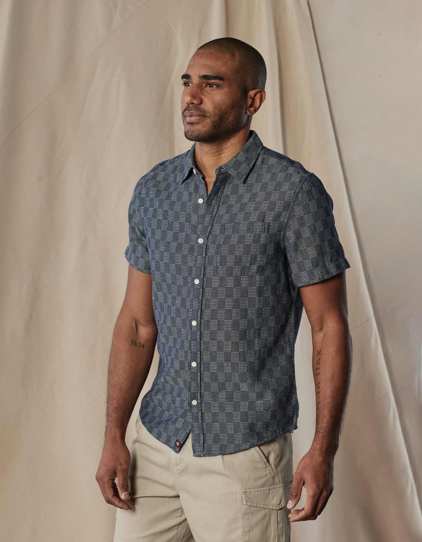 Freshwater Short Sleeve Button Up Shirt in Summer Navy Check