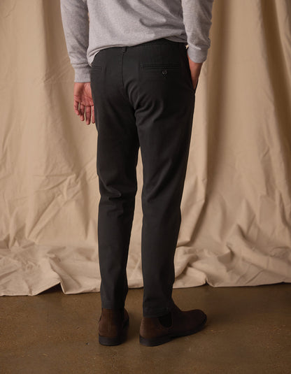 Normal Stretch Straight Chino in Charcoal