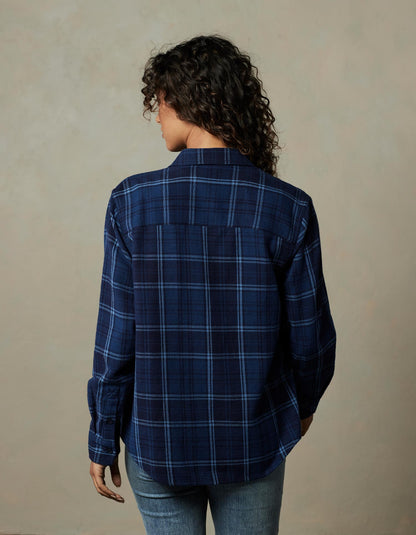 Women's Mountain Overshirt in Indigo Plaid