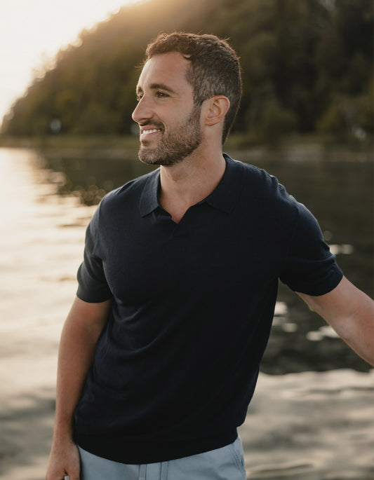 Summer Linen-Blend Polo in Navy