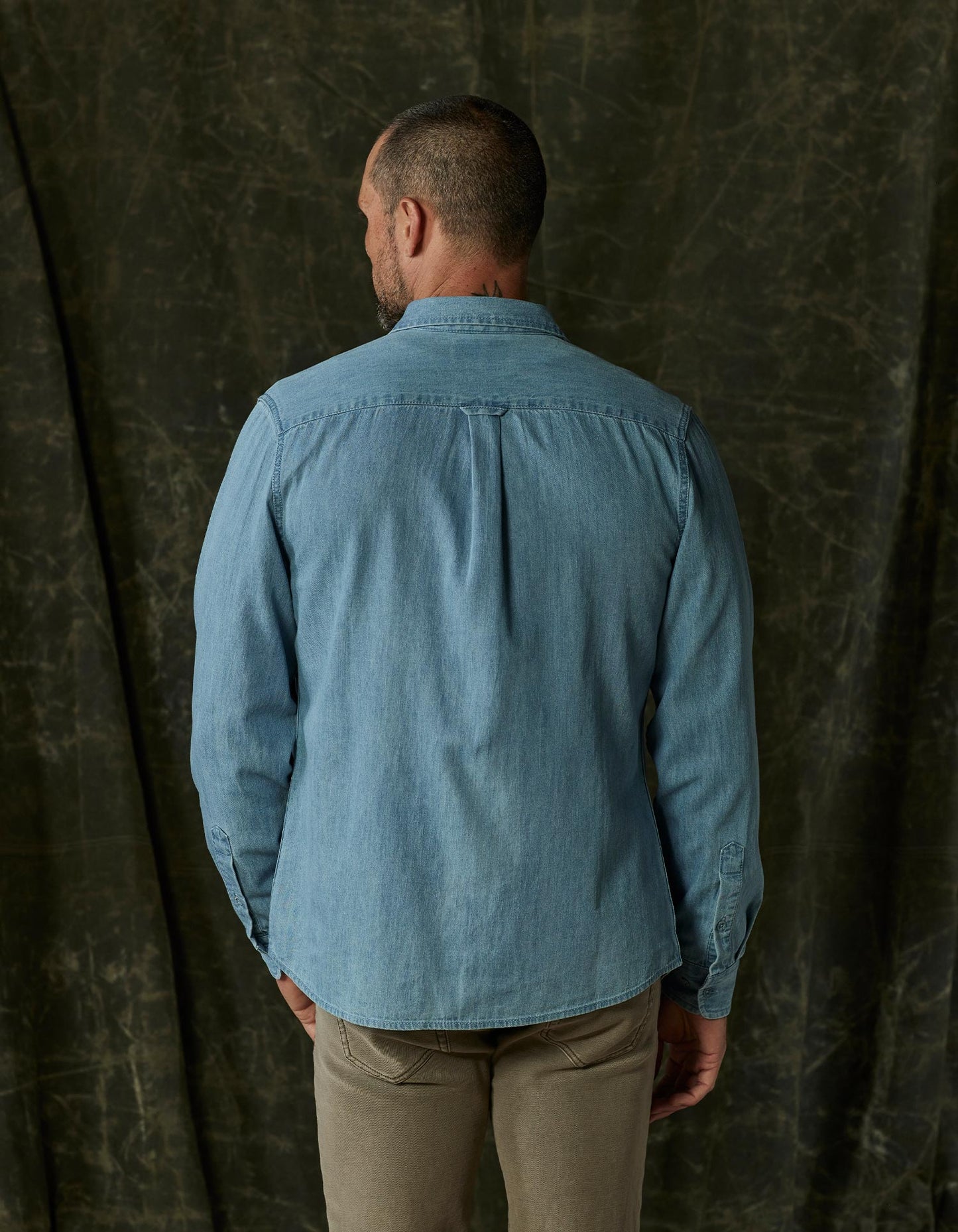 Cotton Denim Long Sleeve Button Up in Light Wash