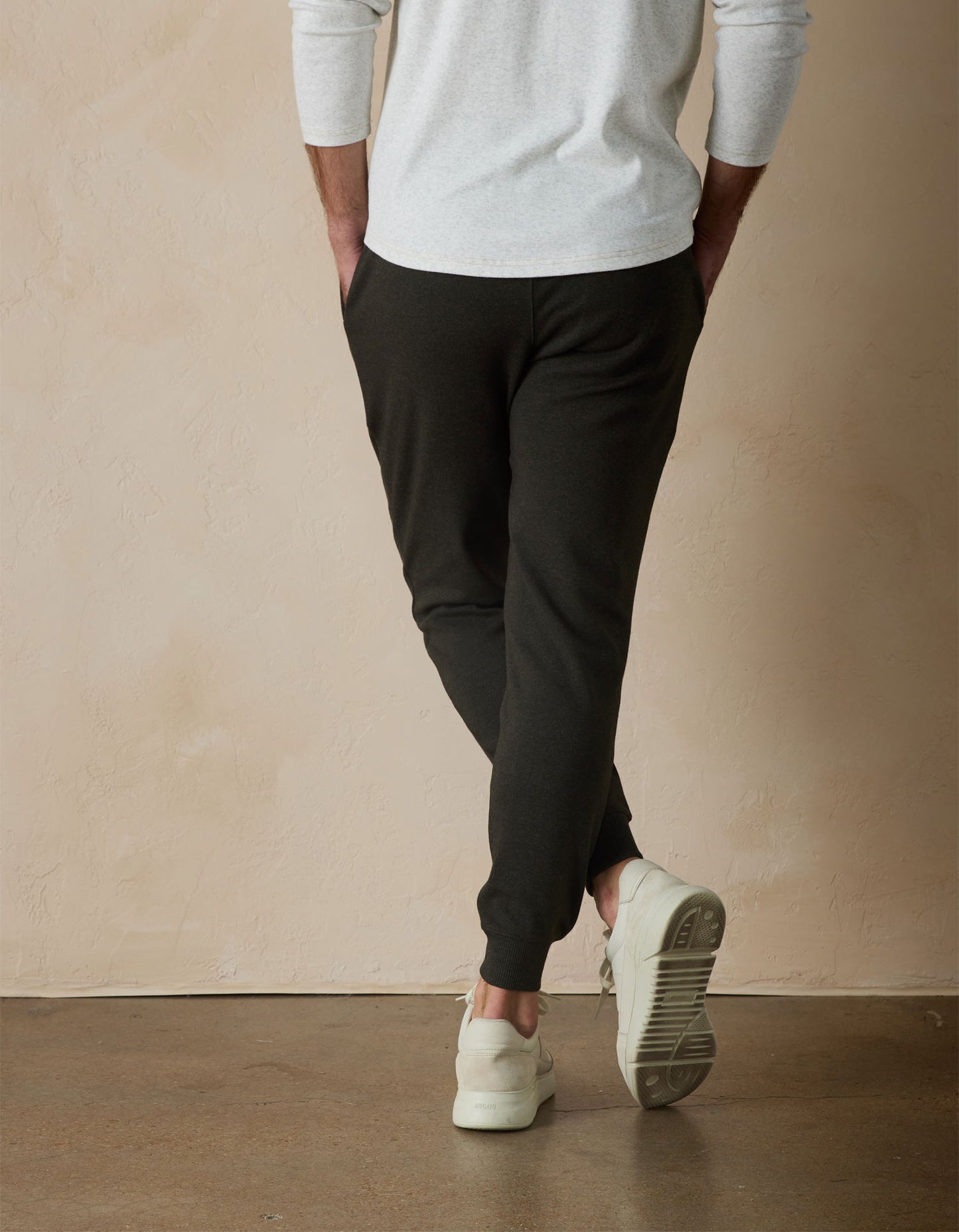 Puremeso Everyday Jogger in Charcoal