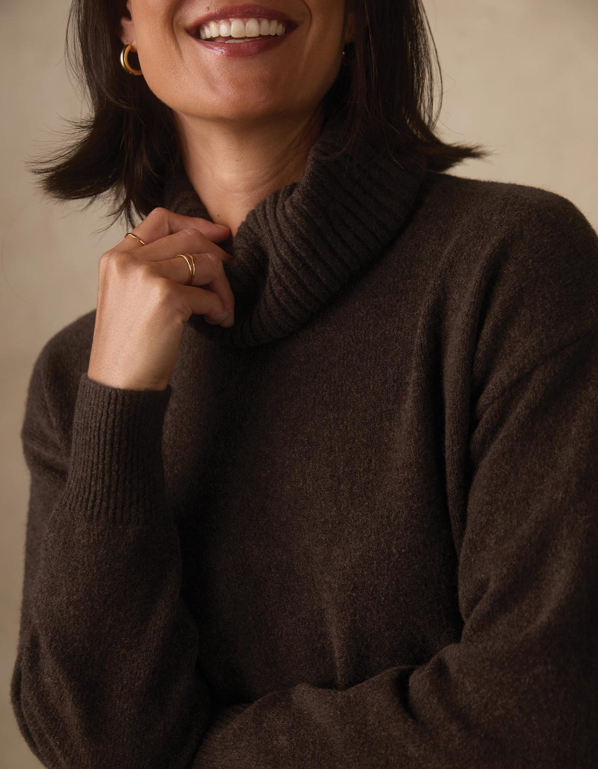Arvada Hi-Neck Sweater in Umber