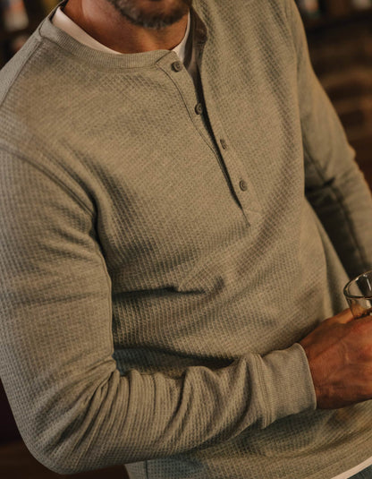 Thermal Henley in Moss