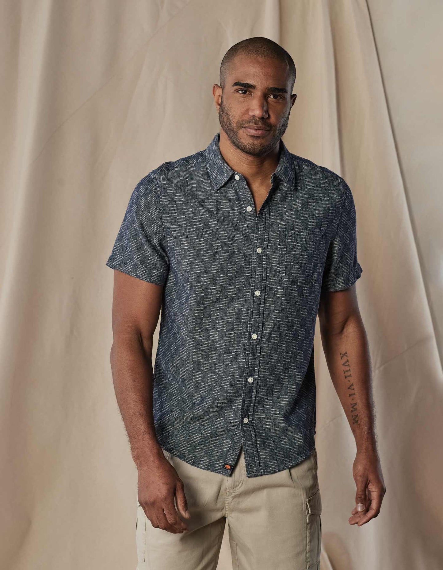 Freshwater Short Sleeve Button Up Shirt in Summer Navy Check