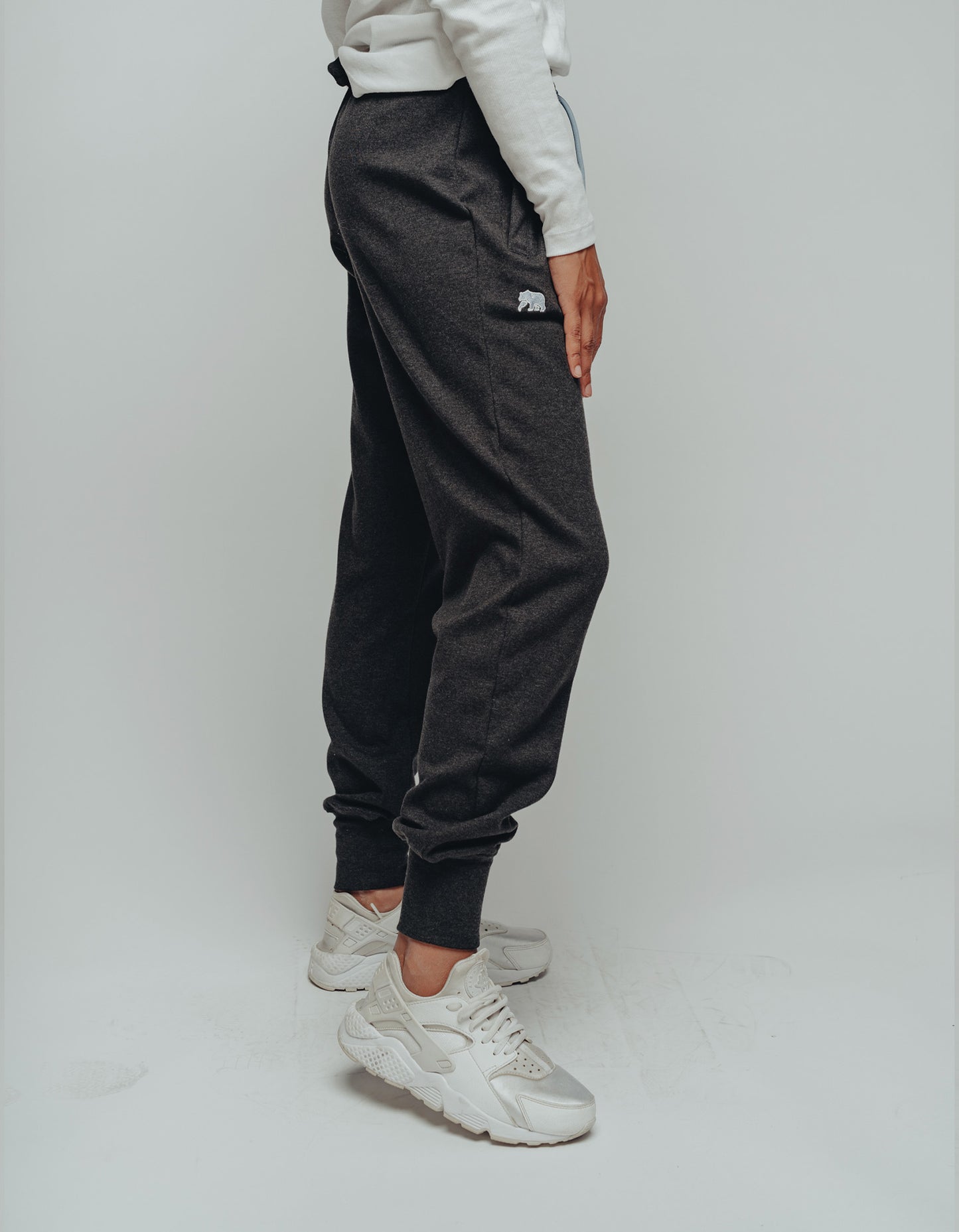 Women's Puremeso Jogger in Charcoal