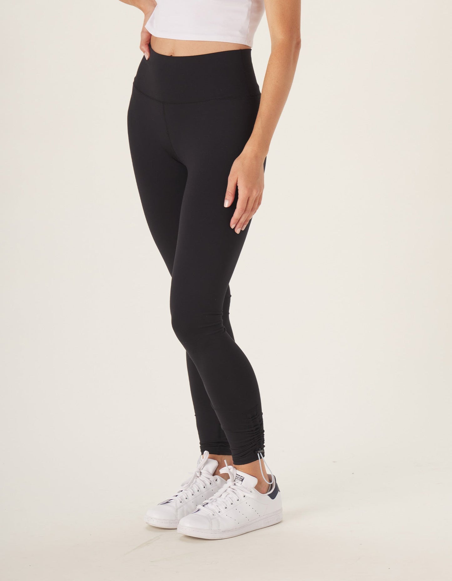 Cinch Legging in Black