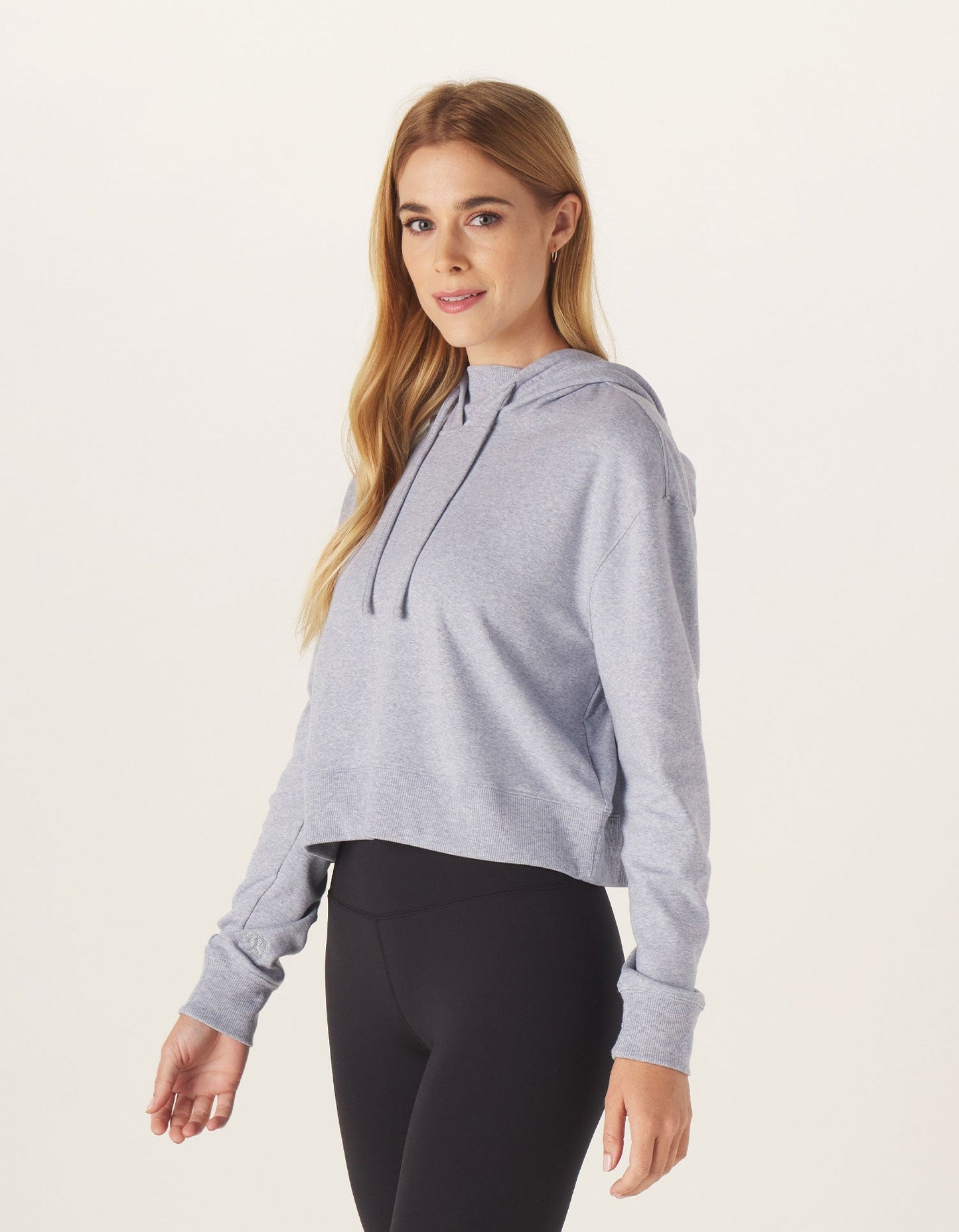 Puremeso Cropped Hoodie in Blue Fog