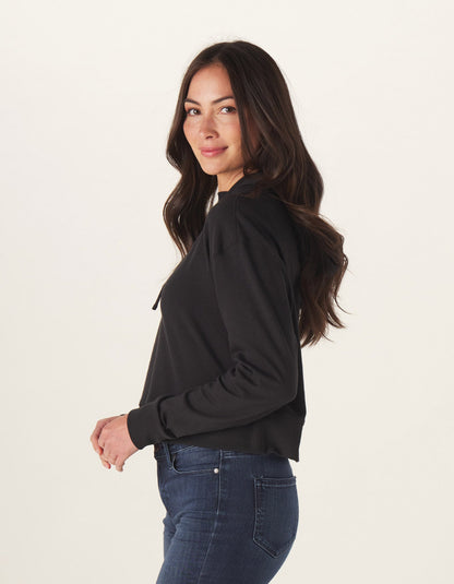 Puremeso Cropped Hoodie in Black