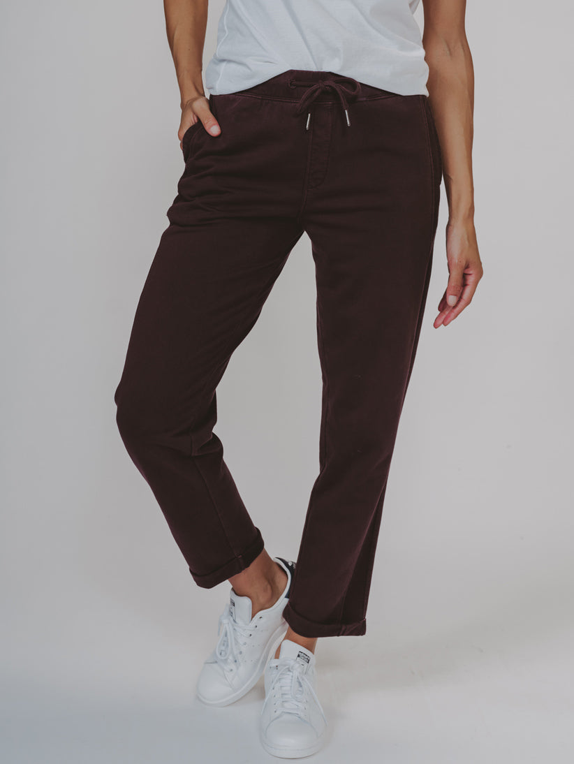 Classic Terry Looped Sweatpant in Brown