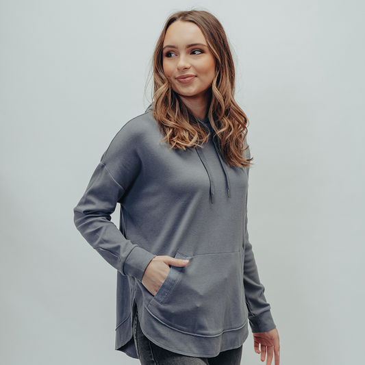 Puremeso Shirttail Hem Hoodie in Mineral Blue