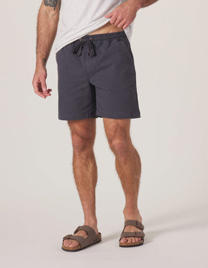 James Canvas Short in Storm On Model from Front