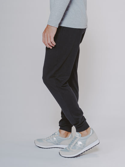 Puremeso Jogger in Black