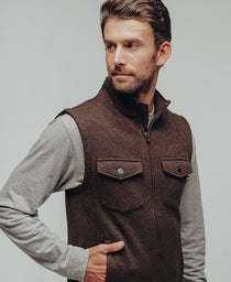 Lincoln Fleece Vest: Brown